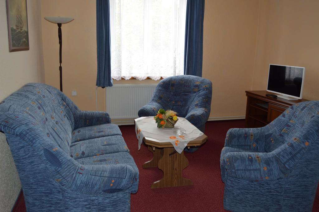 Hotel Paradise Ostrava Room photo