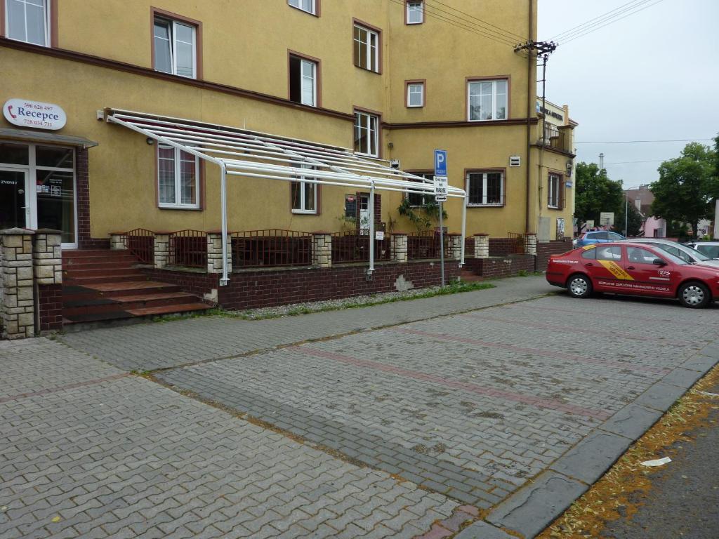 Hotel Paradise Ostrava Exterior photo